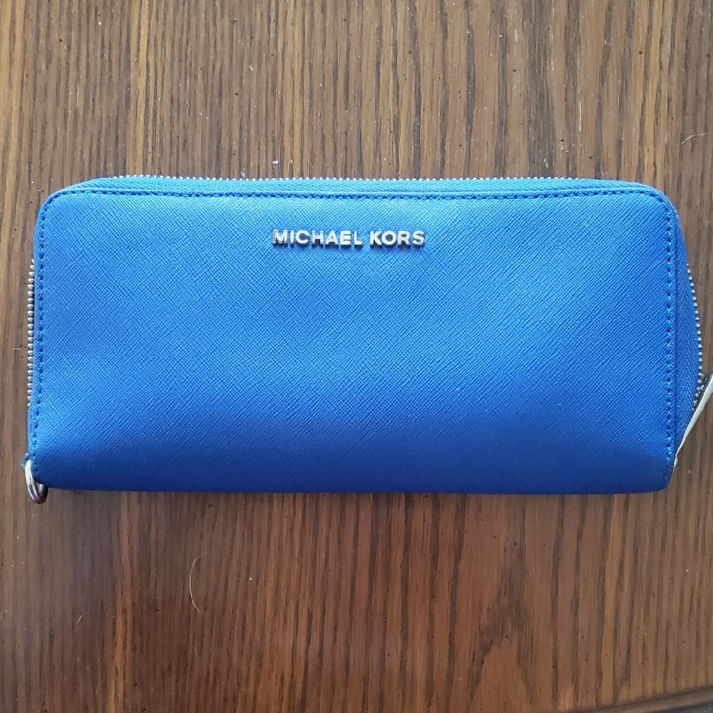 Michael Kors  Blue Zip Wallet